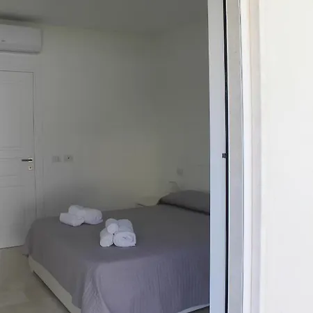 Acquamarina Pittulongu T1 * Όλμπια